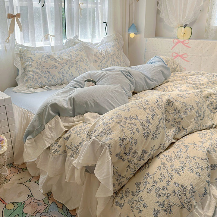 Floral Ruffled Bedspread Set