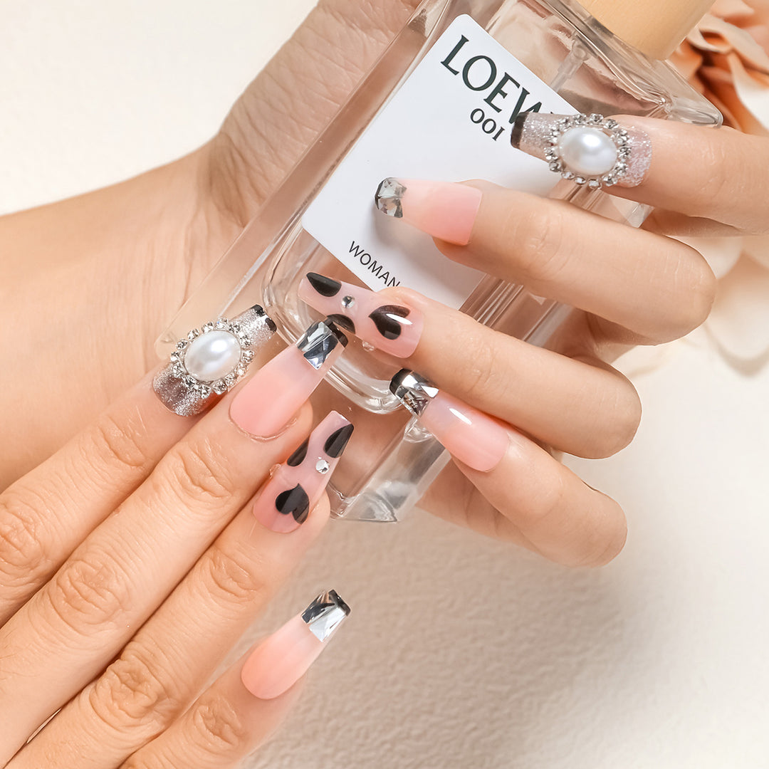 Decorative Press-On Nail Set with 3D Accents Stornfield