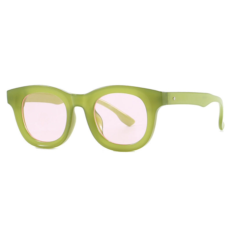 Women's stylish round sunglasses with sturdy frame and protective UV filter Stornfield