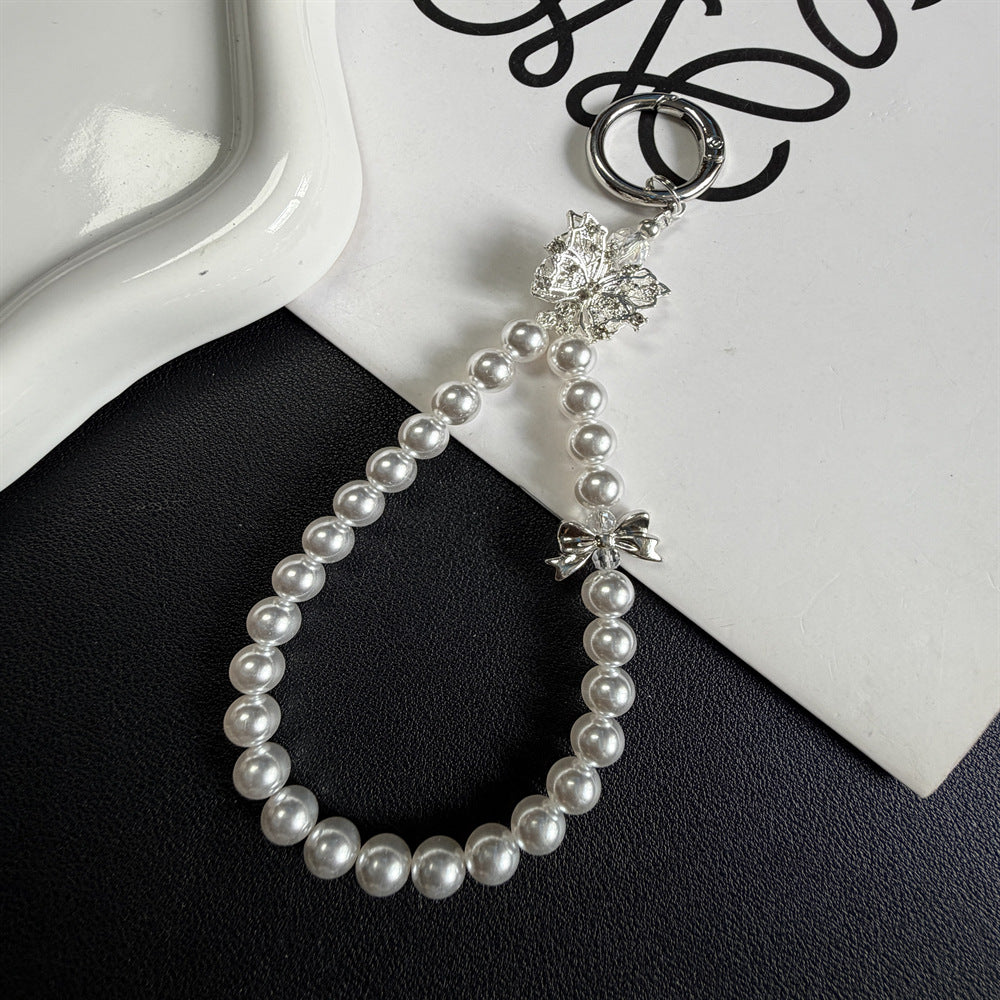 Elegant Pearl Keychain Holder Stornfield