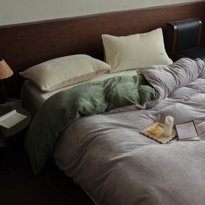 Similar microfiber duvet cover set with ultra-soft velour finish and pillowcases