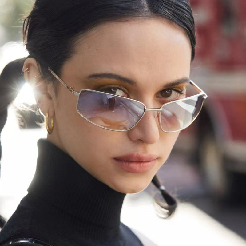 Women's sporty sunglasses with stylish metal protection Stornfield