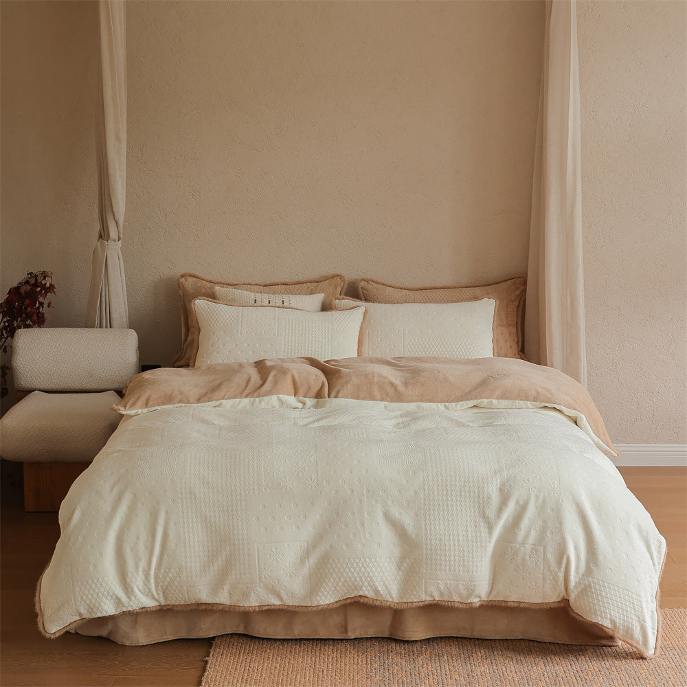 Reversible cotton jacquard bedding set with quilted texture and pillowcases