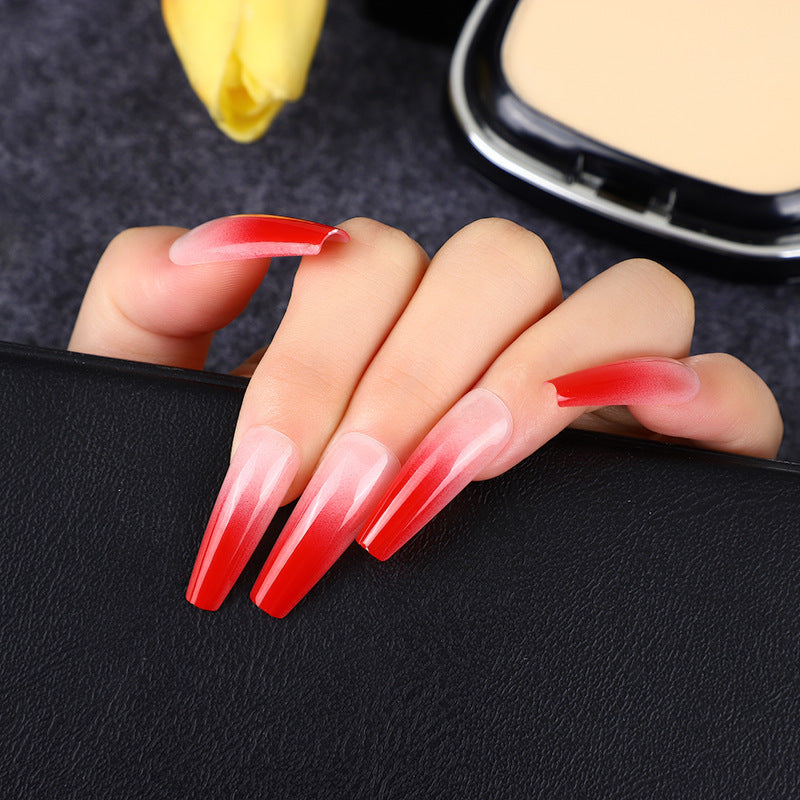 Artificial nails in elegant ombre design Stornfield