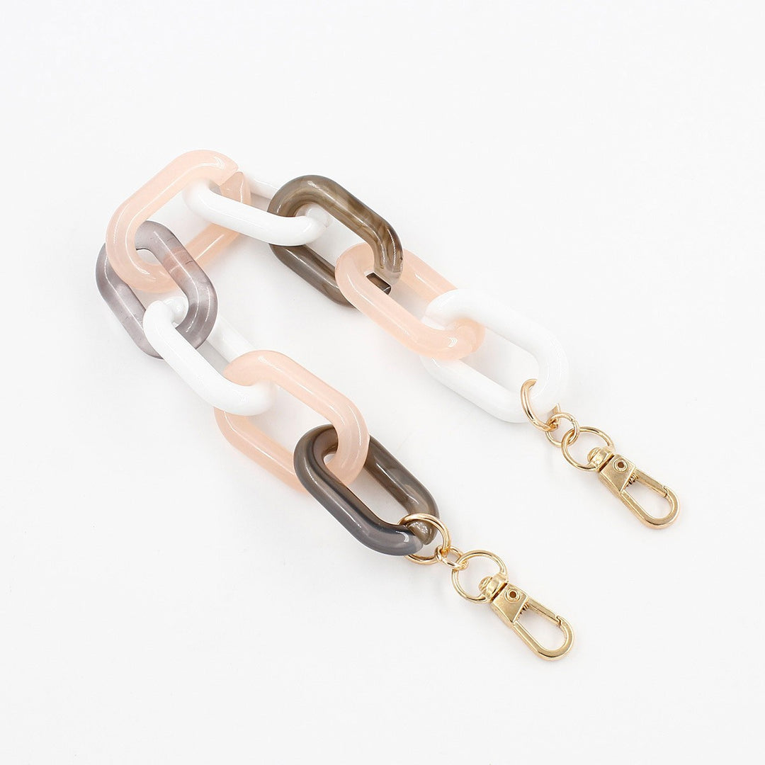 Elegant Beaded Eyewear Chain Stornfield