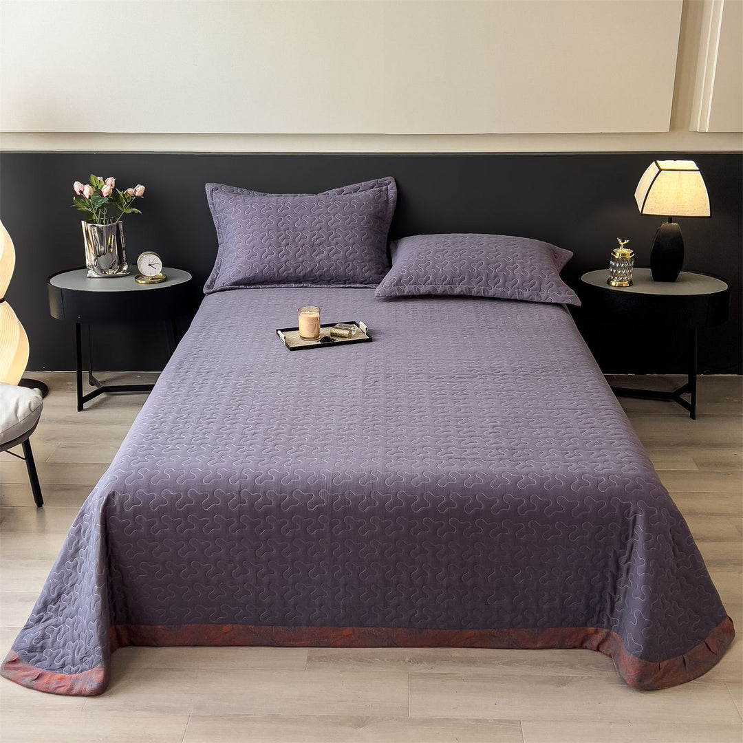 Quilted Bedspread and Pillow Sham Set with Scallop Stitching and Lightweight Microfiber