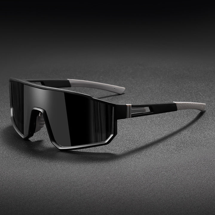 Unisex nan sporty performance sunglasses with large single lens and non-slip temples Stornfield