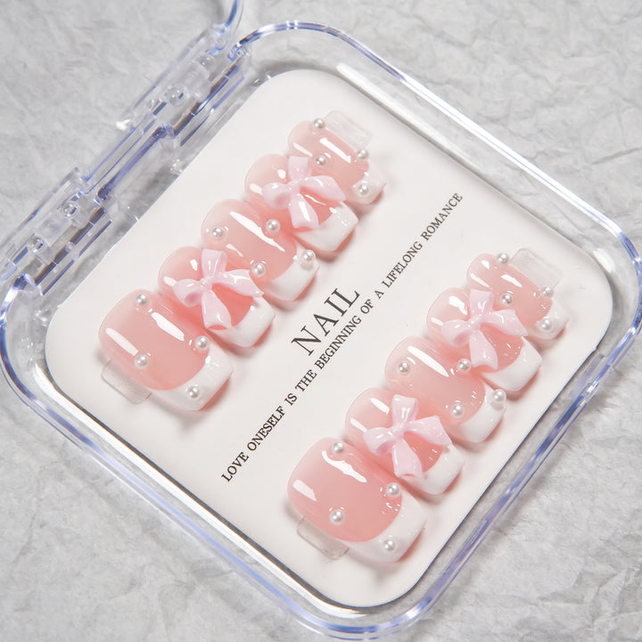 Decorative Press-On Nail Set with Bow and Pearl Accents