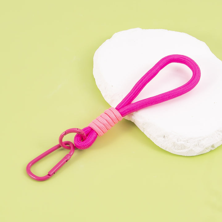 Multifunctional Paracord Keychain Stornfield