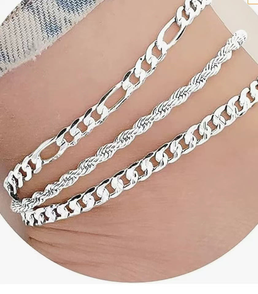 Elegant Three-Strand Link Bracelet Stornfield