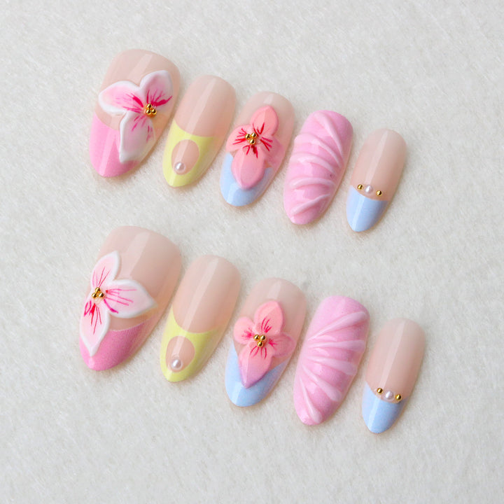 Creative Floral Nail Art