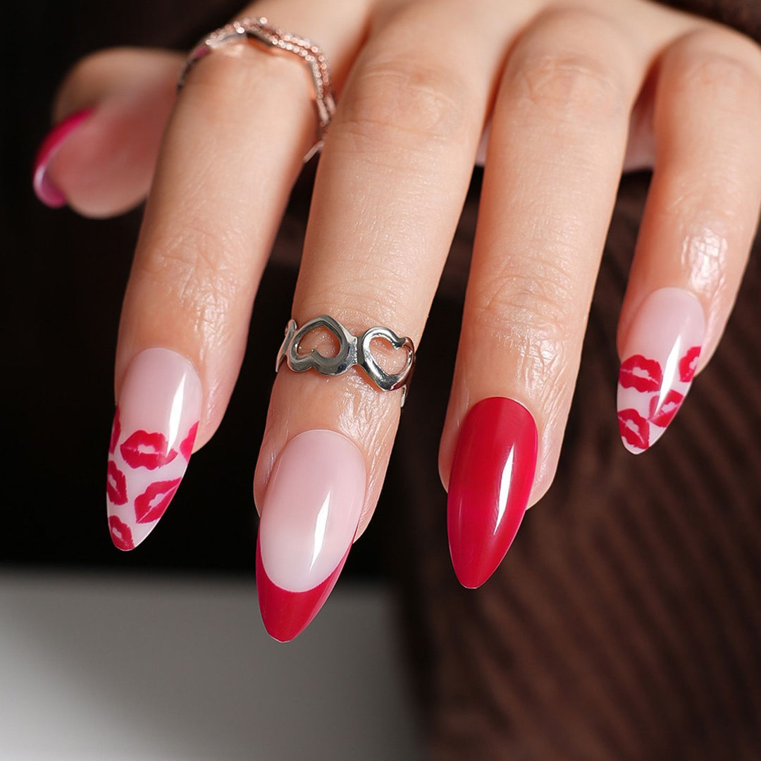 Artificial nails with modern night motif Stornfield