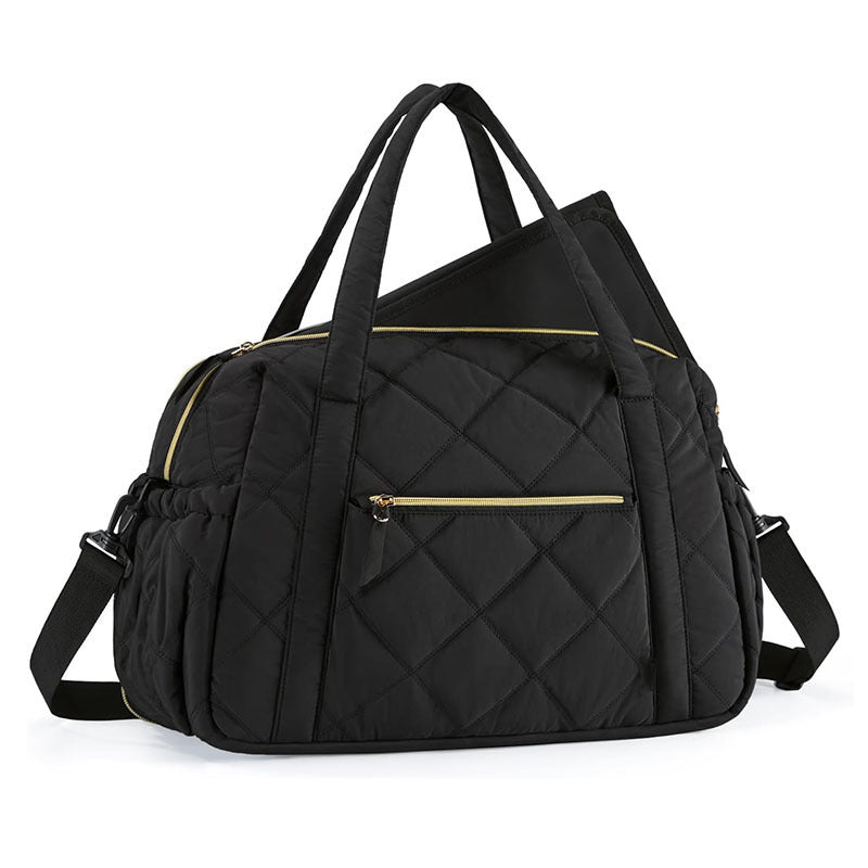 Stylish travel bag with innovative interior concept Stornfield