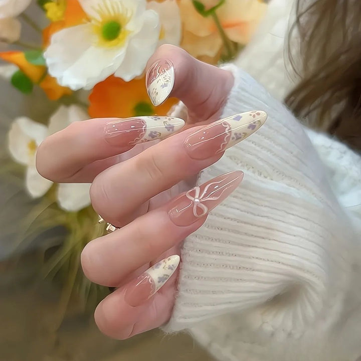 Artificial nails with floral design Stornfield