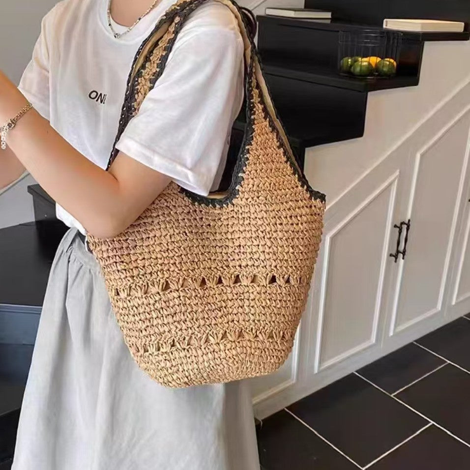 Macrame Beach Bag in Elegant Boho Design Stornfield