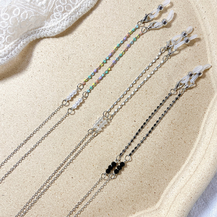 Elegant Glasses Holder Chain with Black Pearls Stornfield