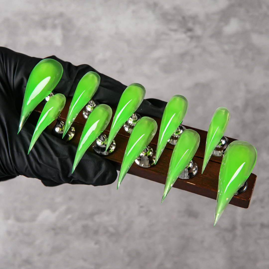 Stiletto Style Press-On Nails