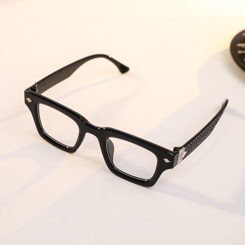 Women's fashionable reading glasses with ergonomic design Stornfield
