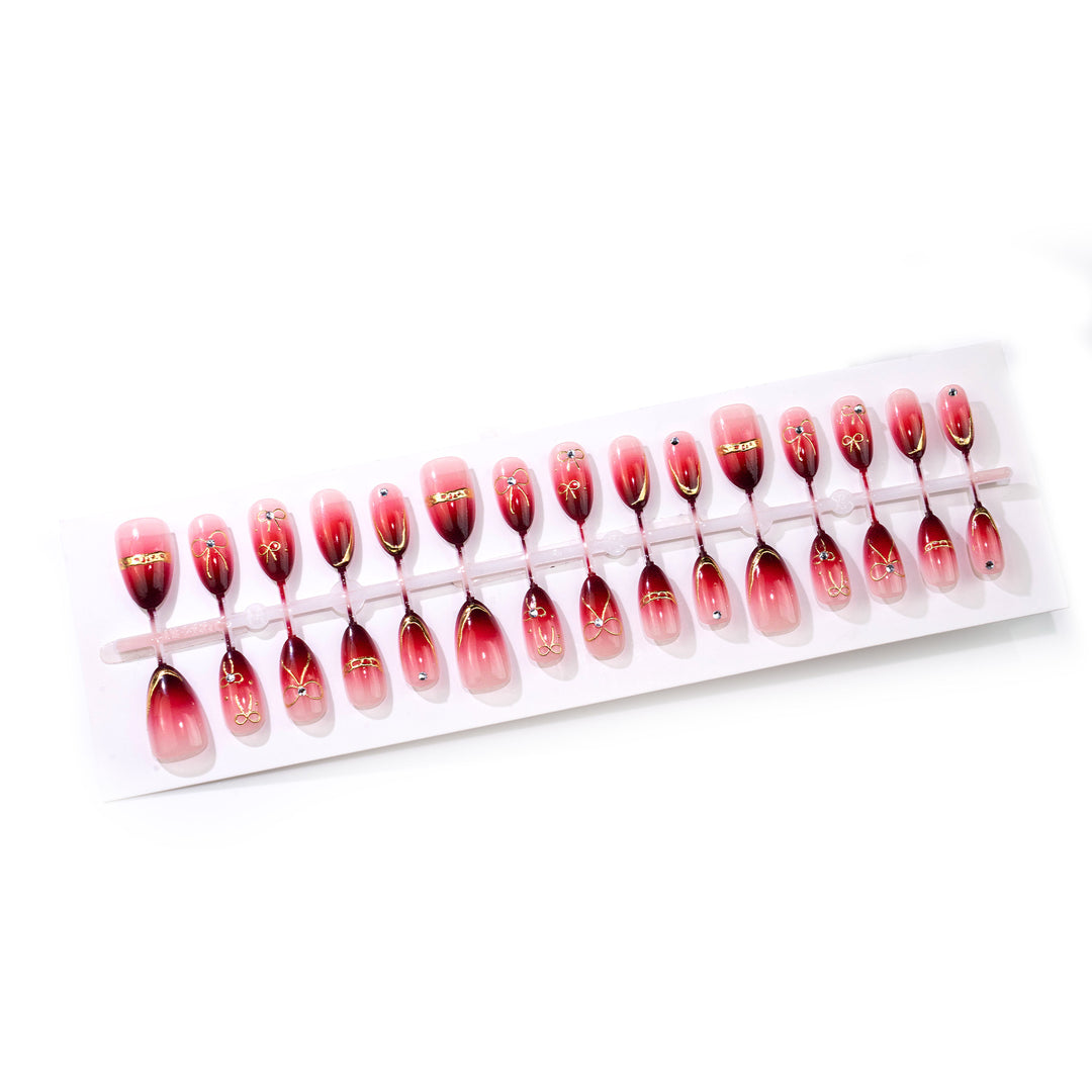 Artistic Ombre Press-On Nail Art Set with Gold Accents Stornfield