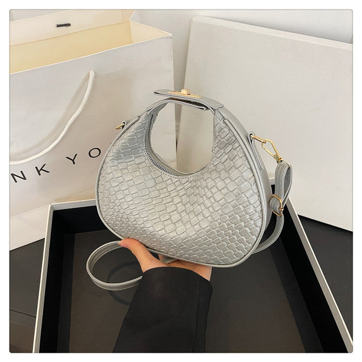 WoTextured Leather Hobo Bag Stornfield