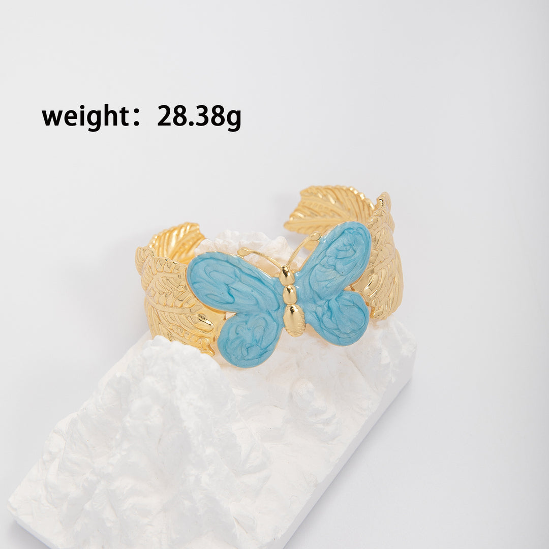 Artistic Cuff Bracelet Stornfield