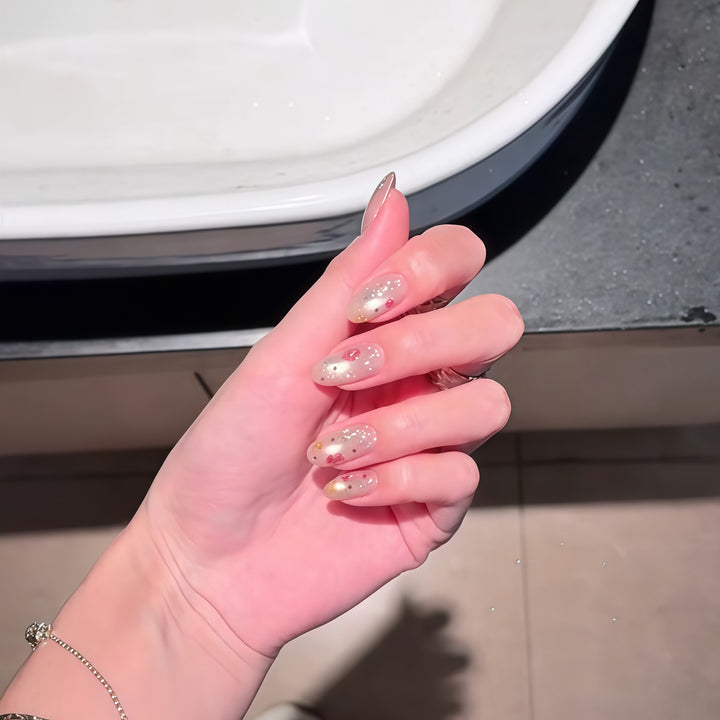 Artificial nails with glamorous accents Stornfield