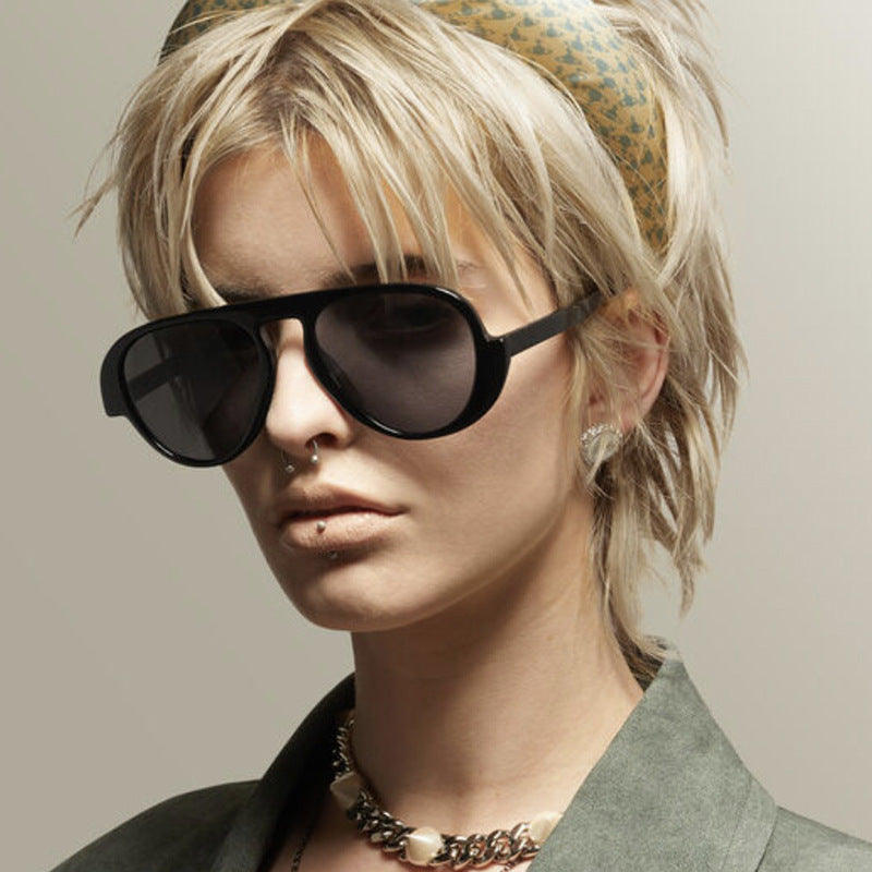 Women's sunglasses with unique retro frame and UV protection Stornfield