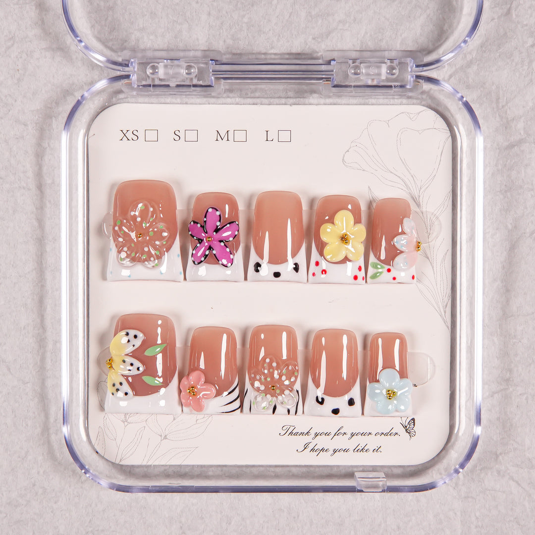 Artistic Floral Design Press-On Nails