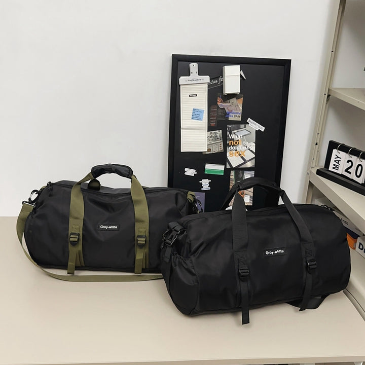 Sporty multifunctional travel bag with ergonomic shoulder straps Stornfield