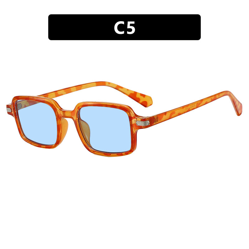 Women square sunglasses with protective UV filter and sturdy frame Stornfield