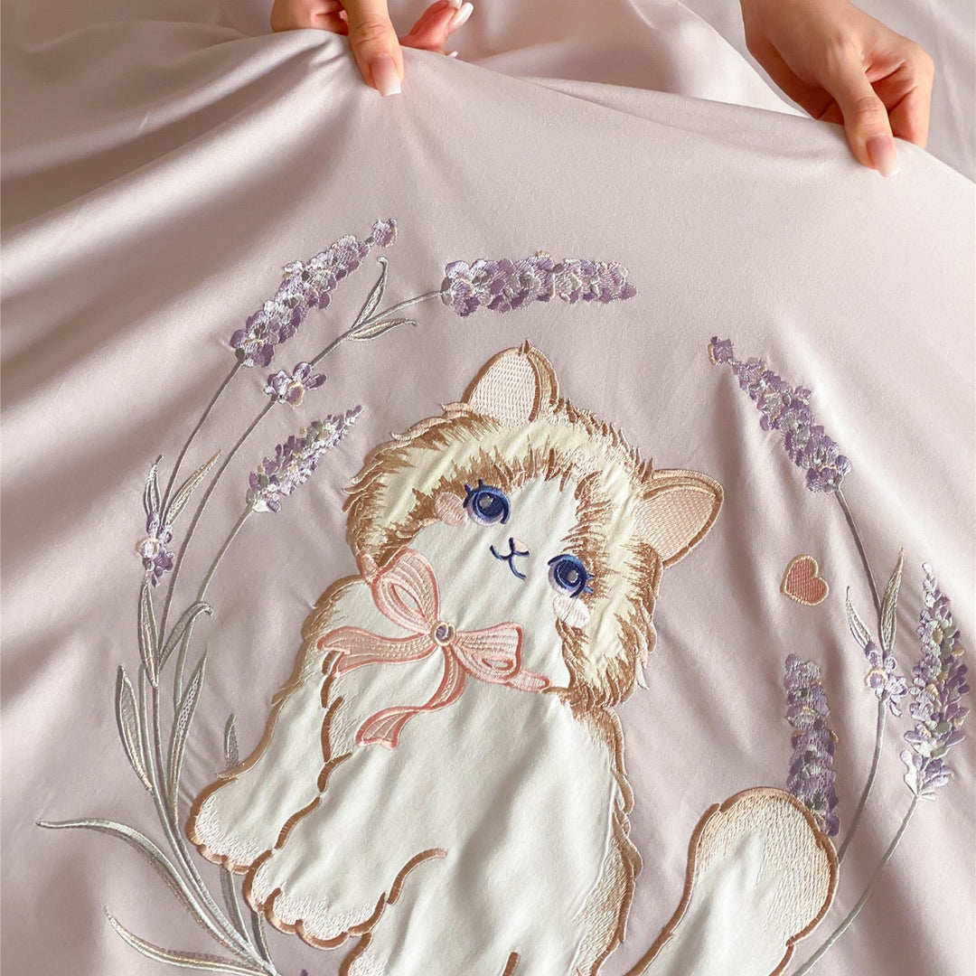 Luxurious Embroidered Cat Cotton Duvet Cover Set with Pillowcases and Plush Cat Throw Cushion