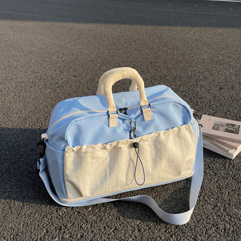 Women's sporty and multifunctional travel bag Stornfield