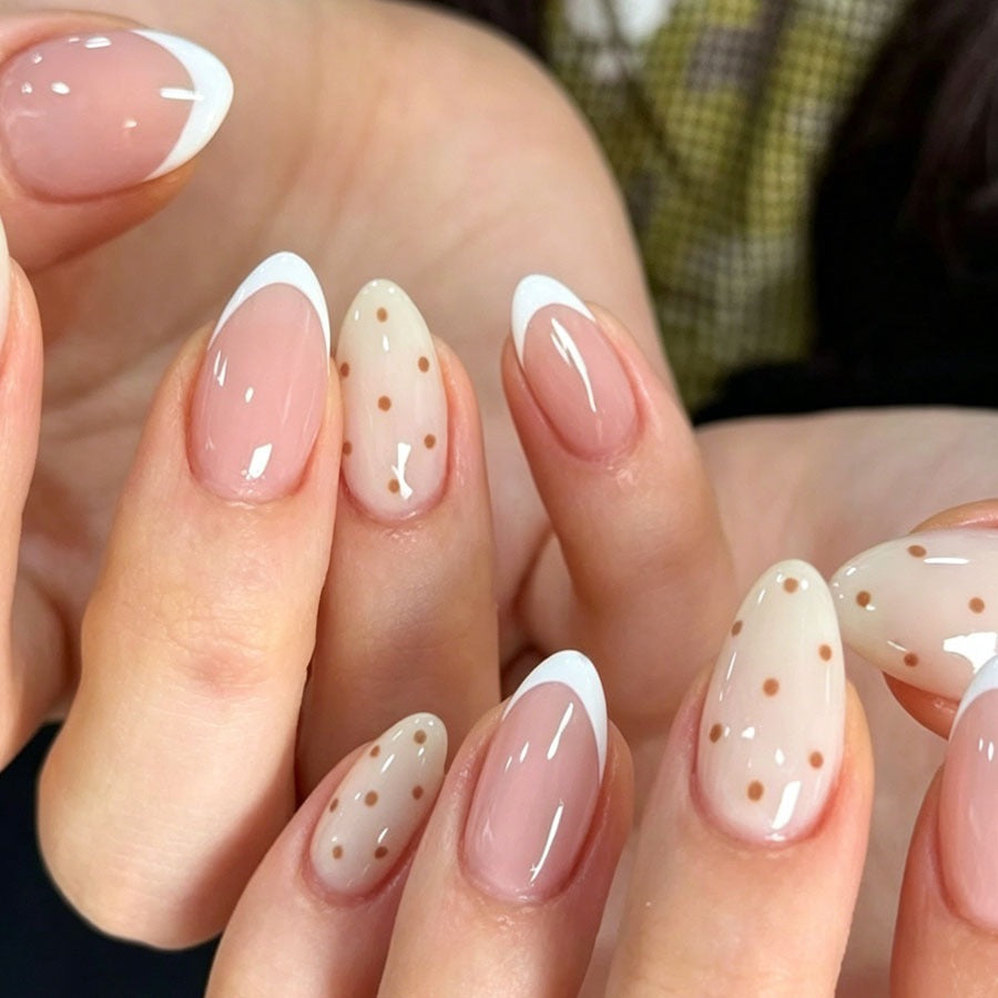Artificial nail set with elegant gradients and fine dots Stornfield