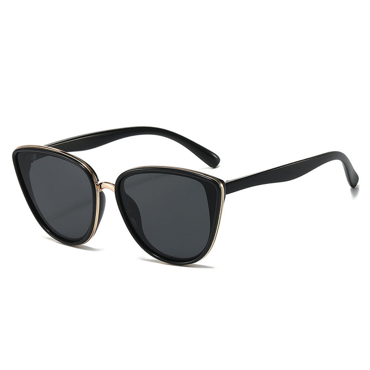 Fashion-Forward Triangular Frame Sunglasses Stornfield