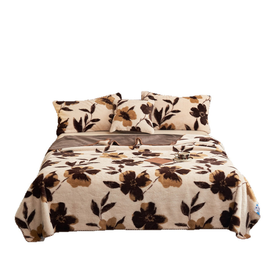 Floral Patterned Cozy Fleece Blanket