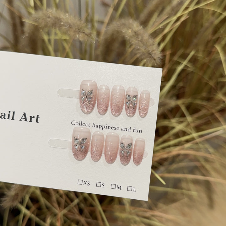 Elegant Butterfly-Themed Nail Art Set