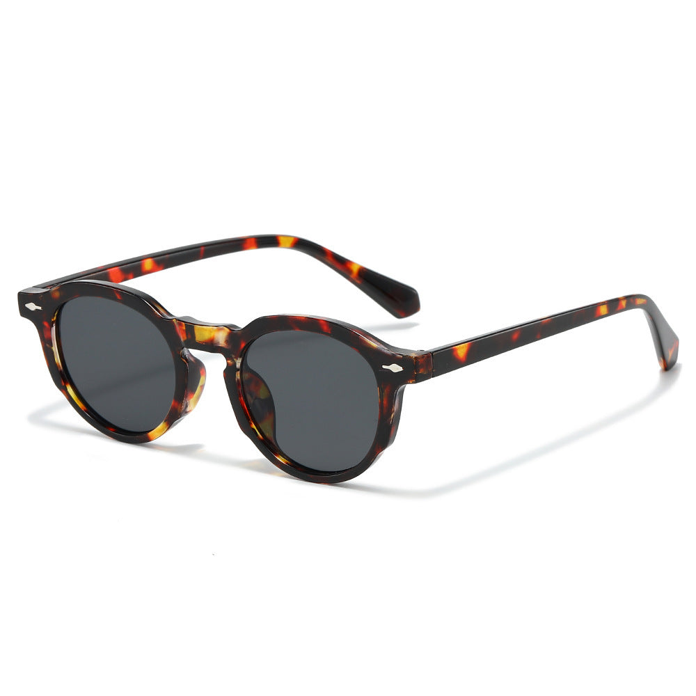 Stylish Retro Oval Frame Sunglasses Stornfield