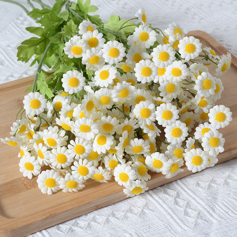Decorative Artificial Daisy Flower Stem