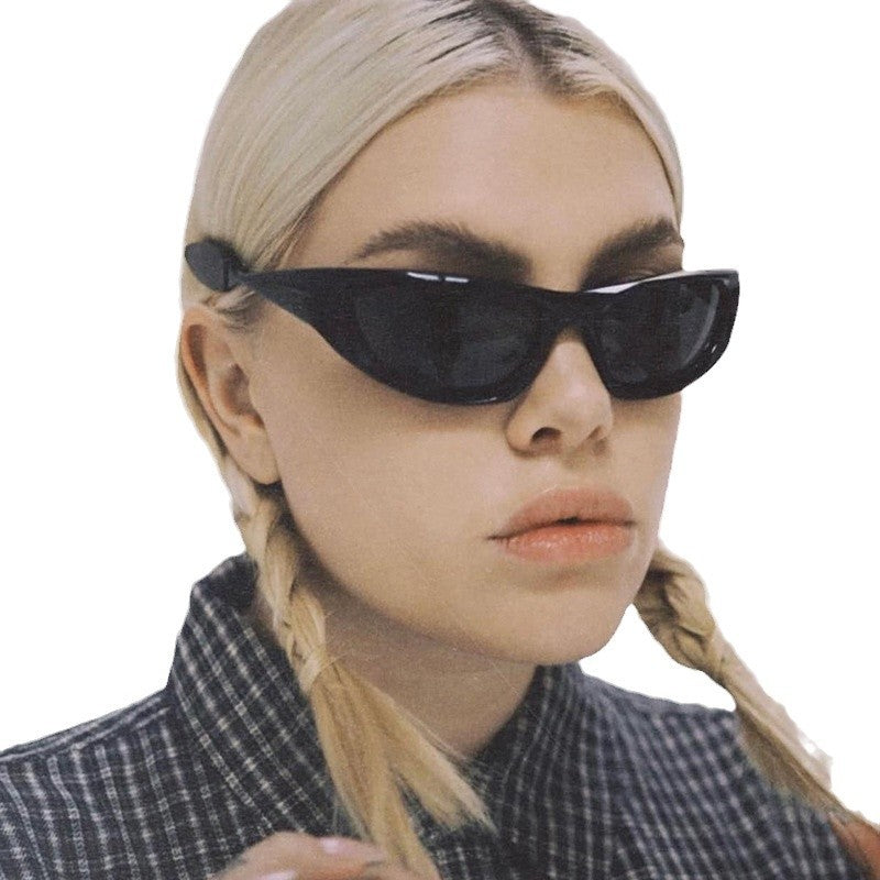 Women sporty sunglasses with ergonomic design Stornfield