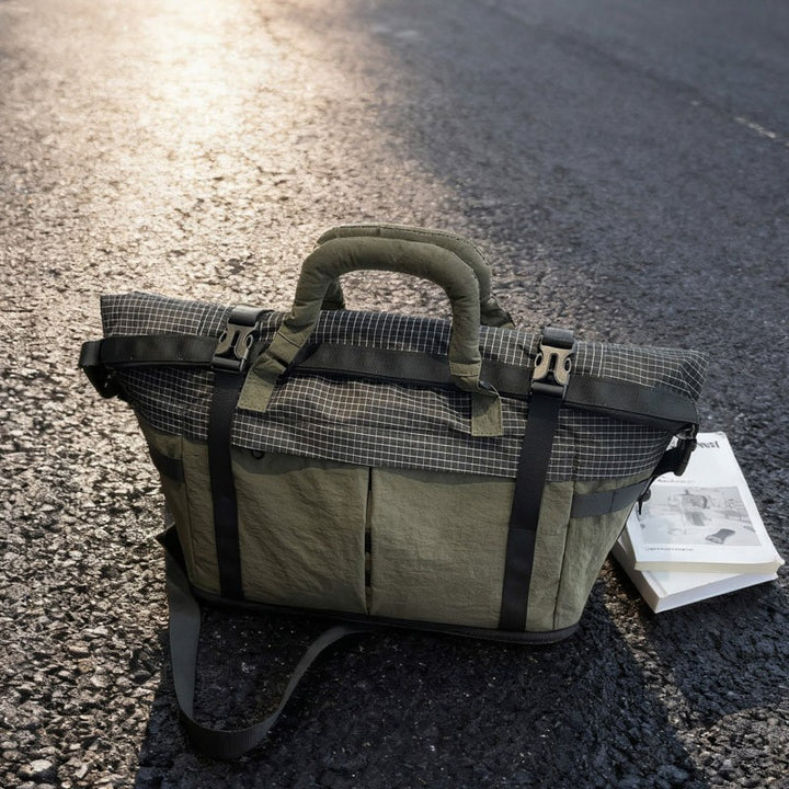Sporty travel bag with multifunctional compartments Stornfield