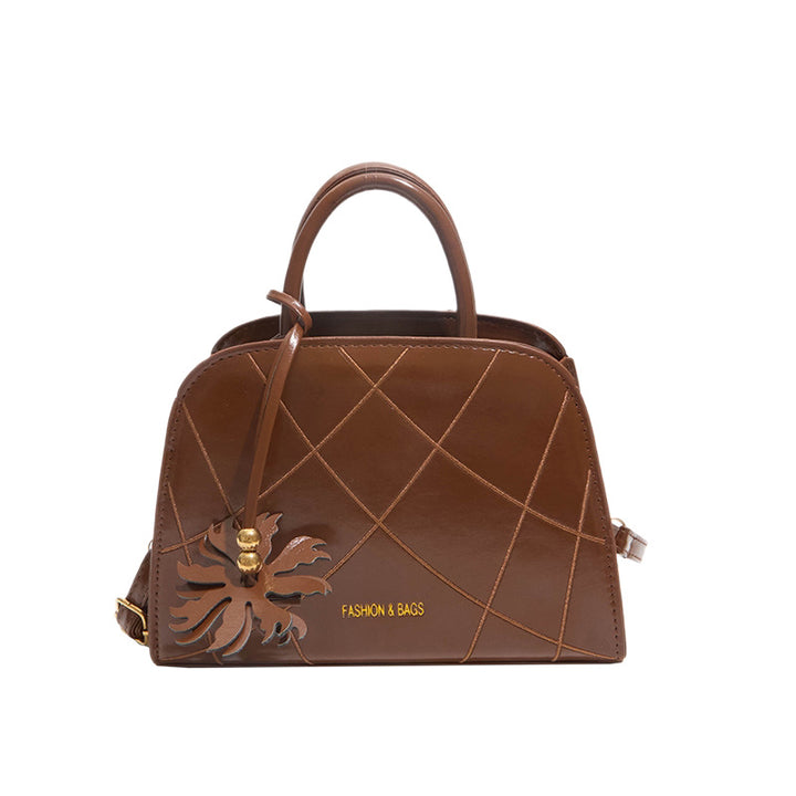 Elegant Quilted Crossbody Handbag