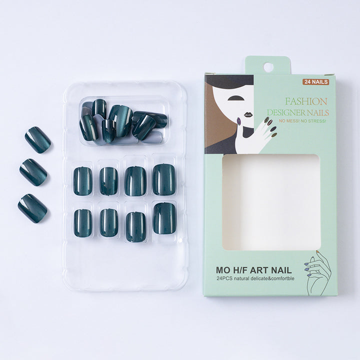 Artificial nails in elegant ombre design Stornfield