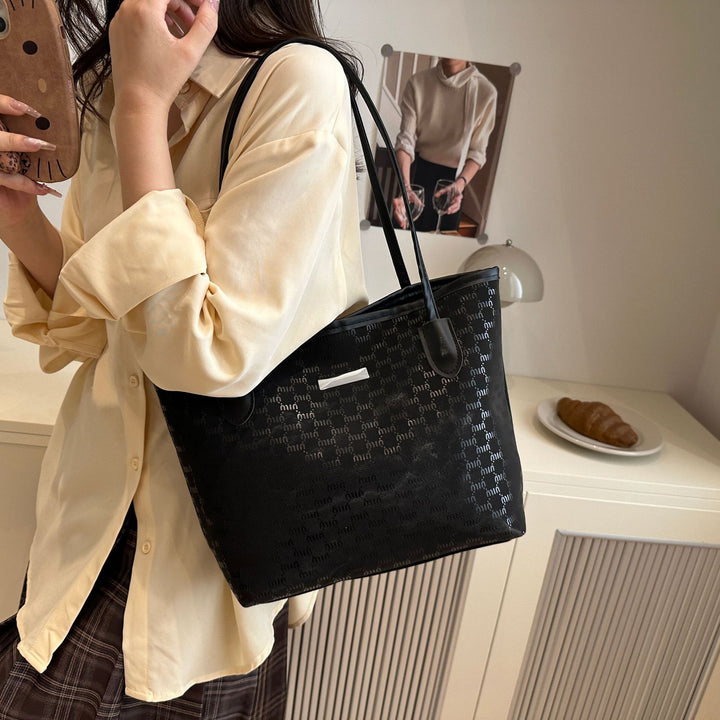 Elegant Textured Tote Bag Stornfield