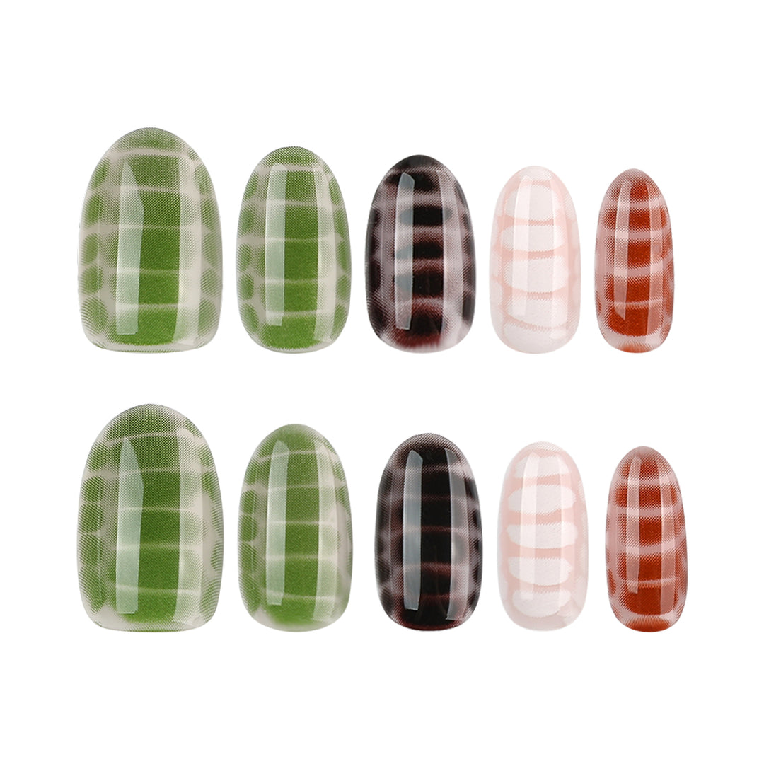 Artful nail art with creative patterns Stornfield