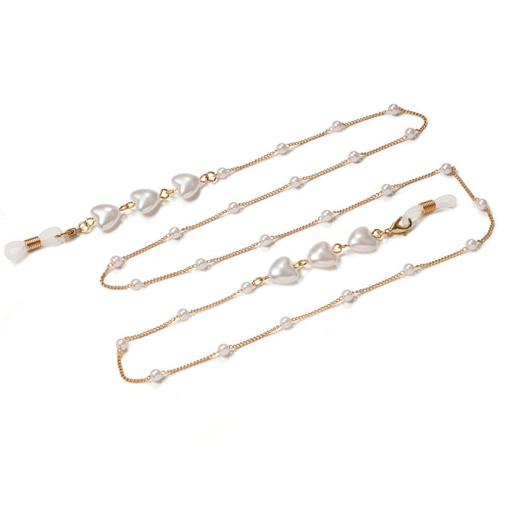 Elegant Heart-Shaped Pearl Chain Stornfield