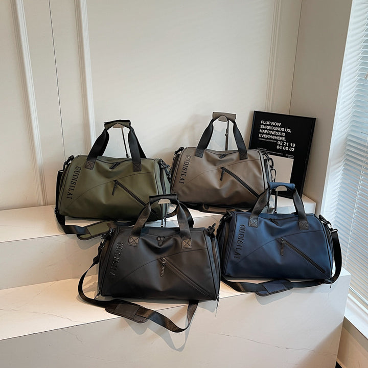 Ladies sporty duffle bag with versatile compartment system Stornfield