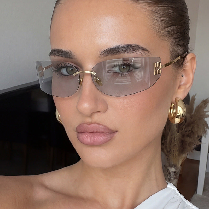 Women's futuristic designer sunglasses with unusual frame and UV protection Stornfield