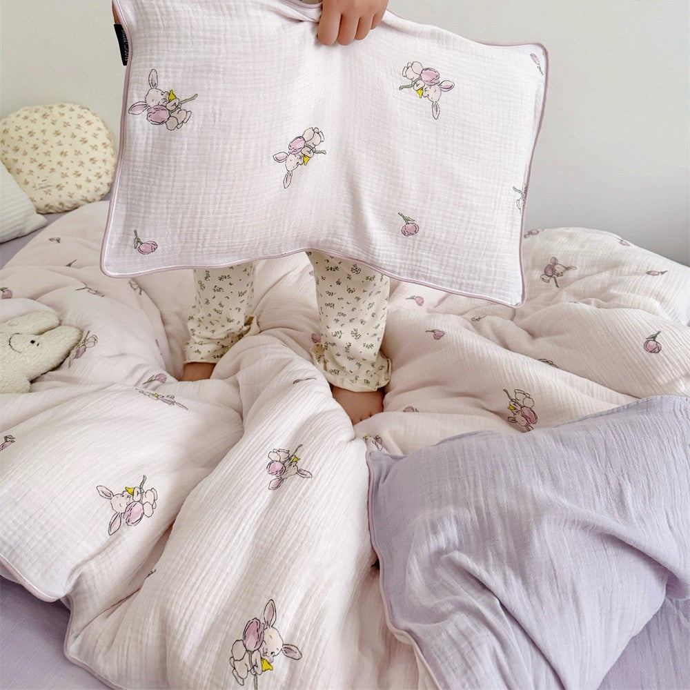 Children's Muslin Comforter Set with Cute Bear Print