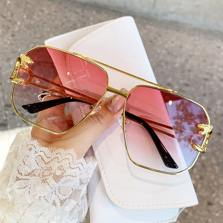 Ladies square sunglasses with luxurious metal frame Stornfield