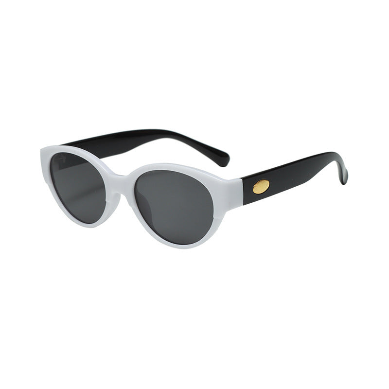 Women's fashionable retro sunglasses in contemporary style Stornfield